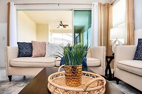 Stunning Villa With Themed Room's and Game Room, Right Across From the