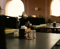 Bur Dera A Boutique Luxury Hotel