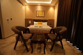 Lime Tree Hotels & Banquet Greater Noida