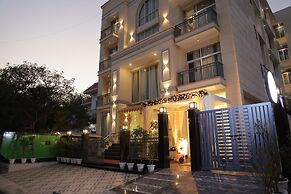 Lime Tree Hotels & Banquet Greater Noida