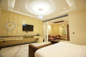 Lime Tree Hotels & Banquet Greater Noida