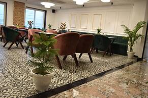 Lime Tree Hotels & Banquet Greater Noida