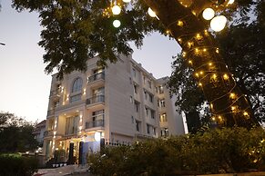 Lime Tree Hotels & Banquet Greater Noida