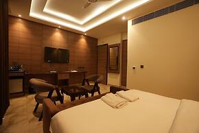 Lime Tree Hotels & Banquet Greater Noida
