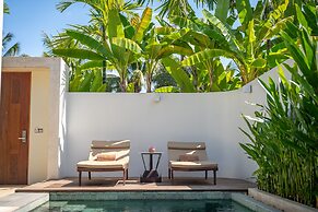 WAKA VILLA Private Resort & Spa 16 + Adults Only