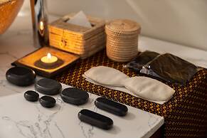 WAKA VILLA Private Resort & Spa 16 + Adults Only