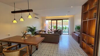 WAKA VILLA Private Resort & Spa 16 + Adults Only