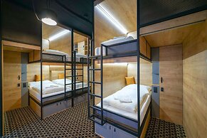 CHORS like a hotel - Hostel