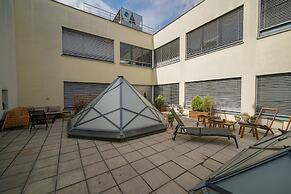 CHORS like a hotel - Hostel