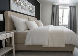 Luminous 1br next to Puu-Vallilla