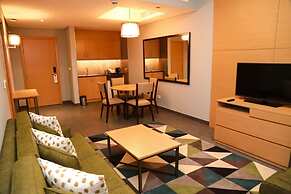 Ayla Ibri Hotel and Mall