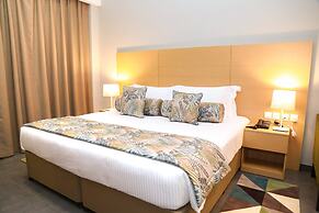 Ayla Ibri Hotel and Mall