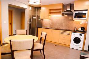 Ayla Ibri Hotel and Mall