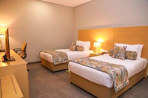 Ayla Ibri Hotel and Mall