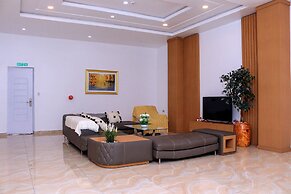Desikok Royal Hotel
