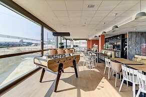 B&B HOTEL Dijon Valmy Toison d'Or
