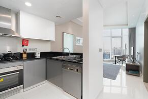 SuperHost - Breathtaking Canal Views From this Cozy Apartment