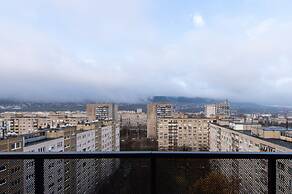 WaterFront City Apartments by UrbanRent