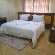 PRINAJ HOTEL & RESORT