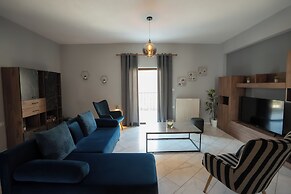 Meteora House with a view