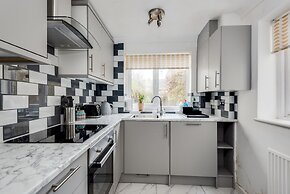 Bright Spacious 2-bedroom Jericho House