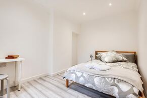 Bright Spacious 2-bedroom Jericho House