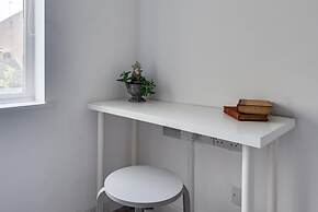 Bright Spacious 2-bedroom Jericho House