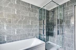 Bright Spacious 2-bedroom Jericho House