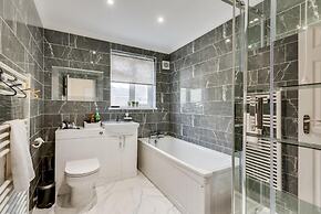 Bright Spacious 2-bedroom Jericho House