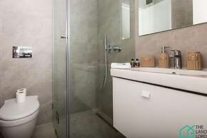 E24 Grand Luxe Tout Quip et Central