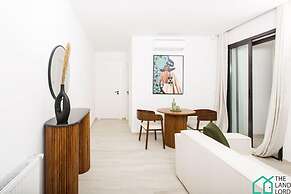 E24 Grand Luxe Tout Quip et Central