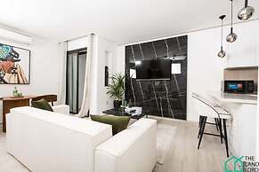 E24 Grand Luxe Tout Quip et Central