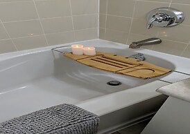 Waterfront Boutique Suites