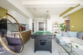 Waterfront Boutique Suites