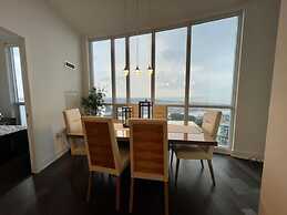 Waterfront Boutique Suites