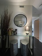 Waterfront Boutique Suites