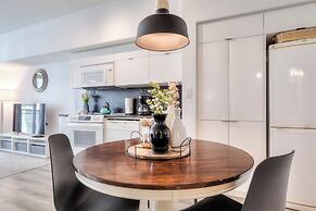 Waterfront Boutique Suites