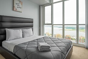 Waterfront Boutique Suites