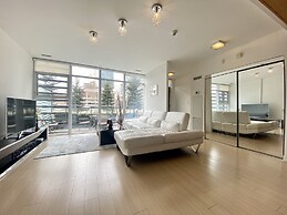 Waterfront Boutique Suites