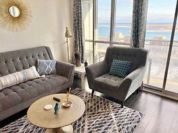 Waterfront Boutique Suites