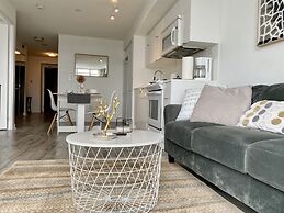 Waterfront Boutique Suites