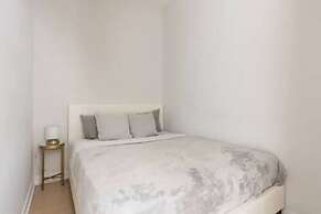 Waterfront Boutique Suites