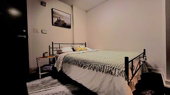 Waterfront Boutique Suites