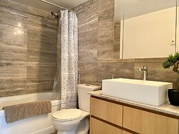 Waterfront Boutique Suites