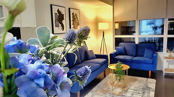 Waterfront Boutique Suites