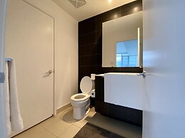 Waterfront Boutique Suites