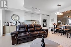 Waterfront Boutique Suites