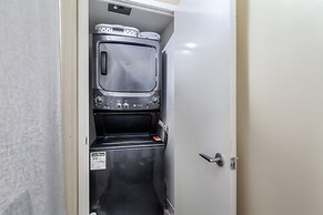 Waterfront Boutique Suites