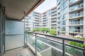 Waterfront Boutique Suites