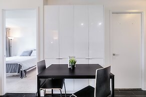 Waterfront Boutique Suites